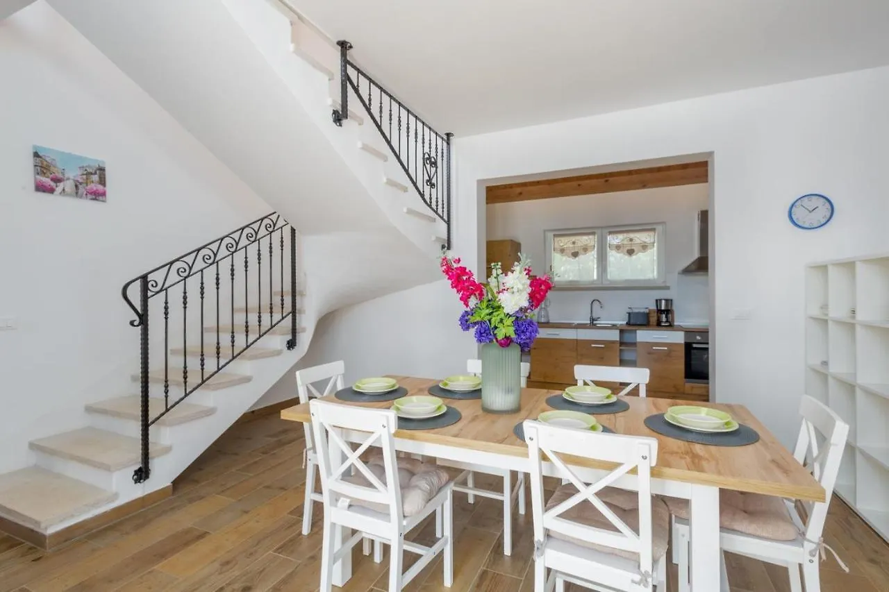 Countryside Villas Diletta & Violetta Brajkovići Kroatien