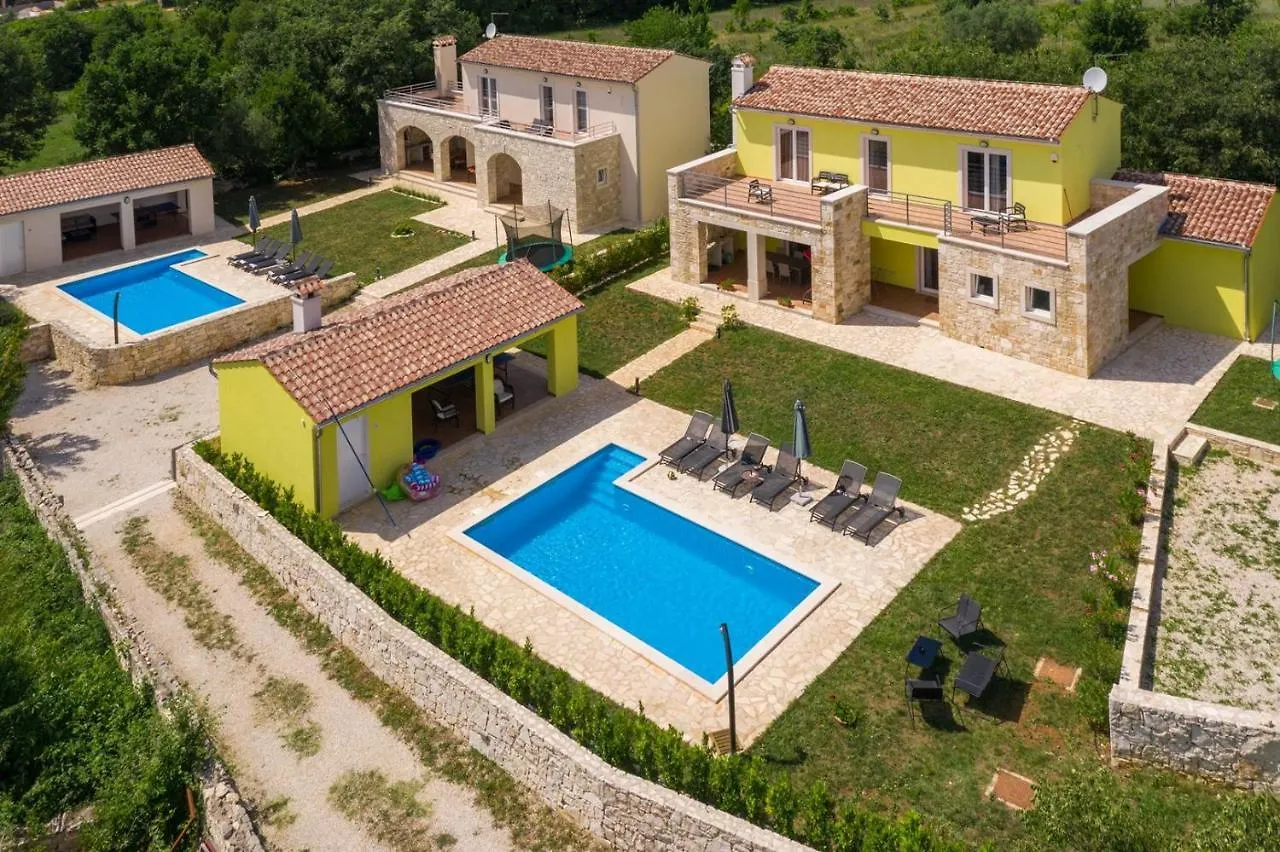 Countryside Villas Diletta & Violetta Brajkovići Kroatien