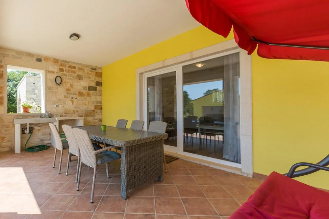Countryside Villas Diletta & Violetta Brajkovići Kroatien